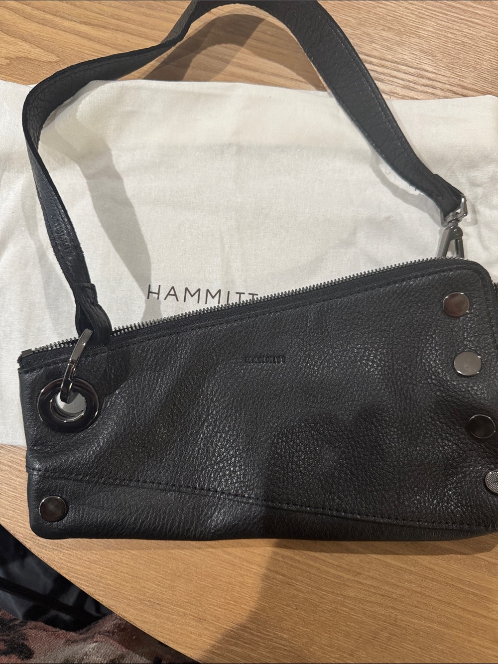 Hammitt Nash Pochette Black/ Gunmetal
